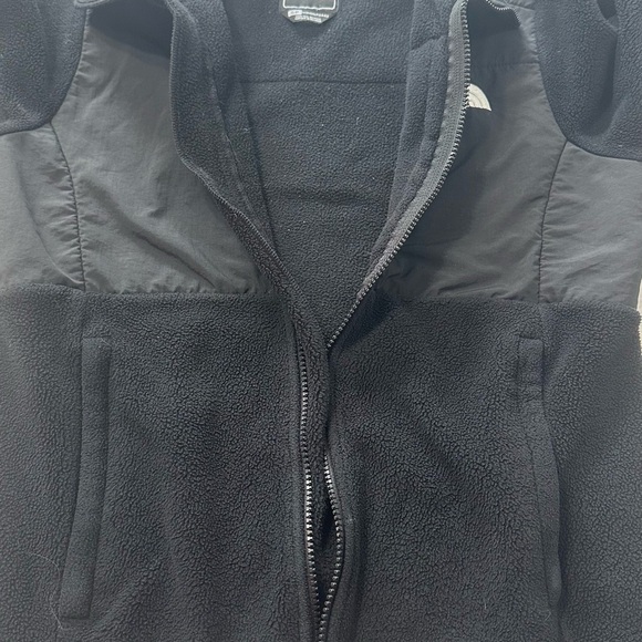 The North Face Black Ski Snow Jacket with Stand-Up Collar - Picture 9 of 13